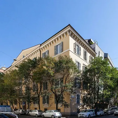 App Beccaria Apartments In Rome-2